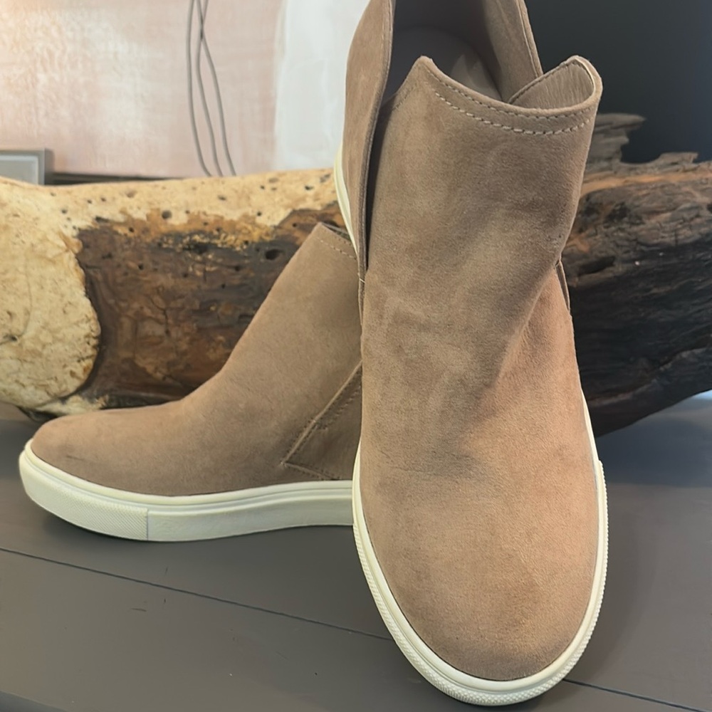 Maden Girl Suede Slip on Sneakers